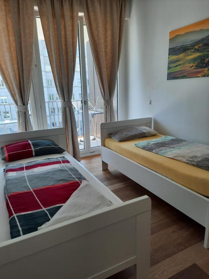 דירות High-Quality In The Heart Of Stuttgart 4 מראה חיצוני תמונה