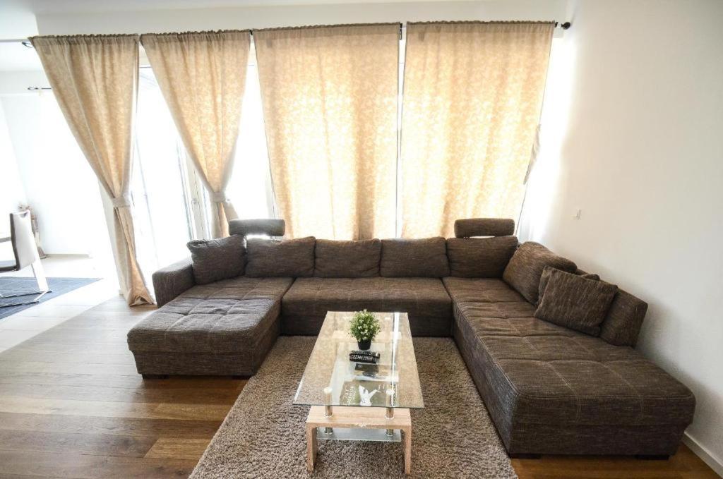 דירות High-Quality In The Heart Of Stuttgart 4 מראה חיצוני תמונה